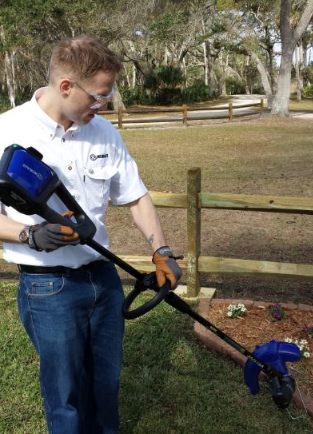 Check Out The Kobalt 40V Trimmer